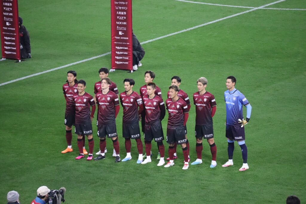 試合前の選手(集合写真)