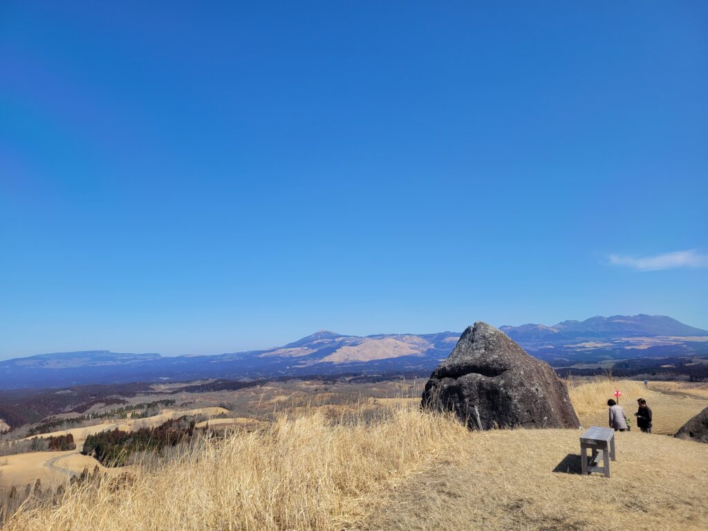 押戸石の丘から大自然に触れる（写真）